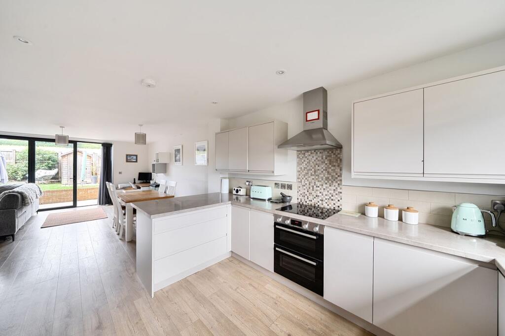 House in Wookey, Worth - More
