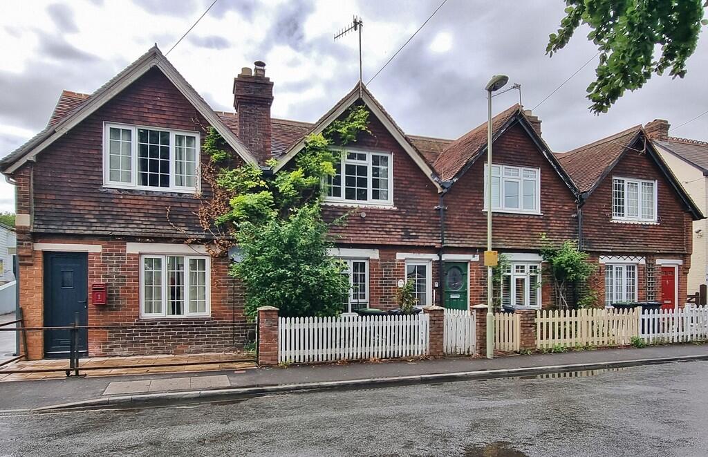 Main image of property: Leigh Road, Havant