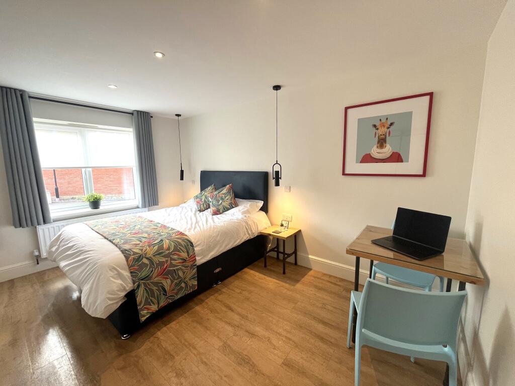 Apartment in Nottingham, Abbey Park - More