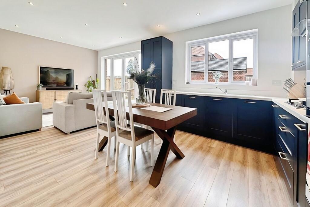 House in Stockport - View 2