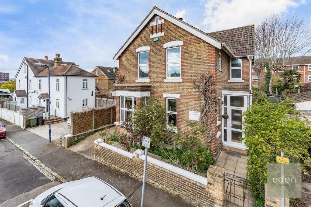 Main image of property: Cromwell Road, Maidstone, ME14