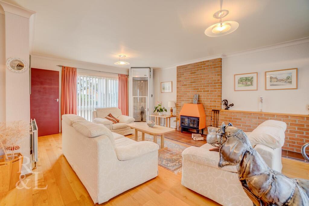 Delville Avenue, Keyworth photo 4
