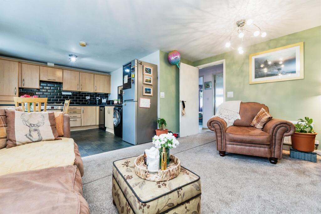 Barberry Court, Barnsley - View 5