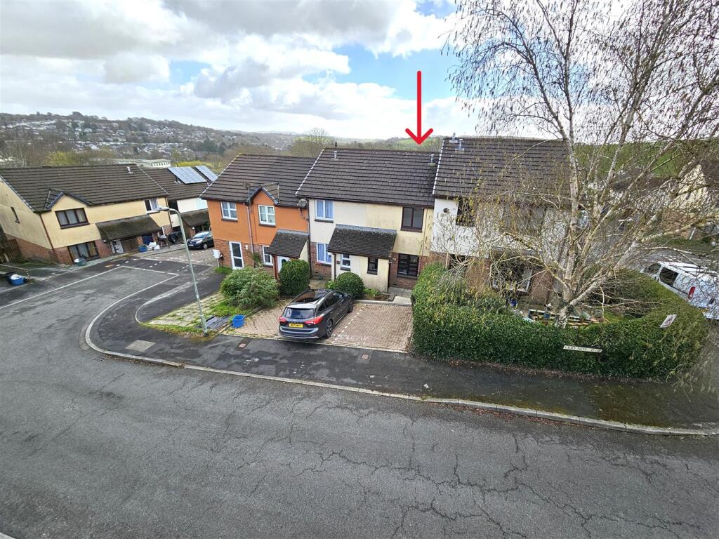 Main image of property: Deacons Green, Tavistock