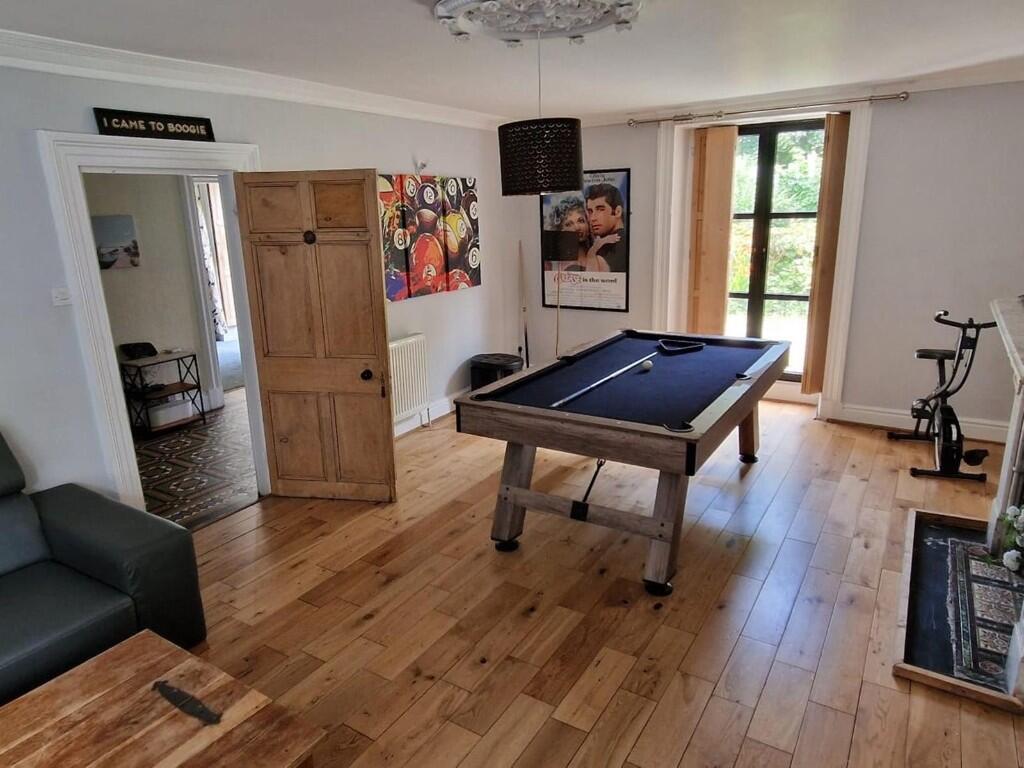 Llanfair Hall, Dwyran, Llanfairpwllgwyngyll, Isle of Anglesey, LL61 6AX photo 2