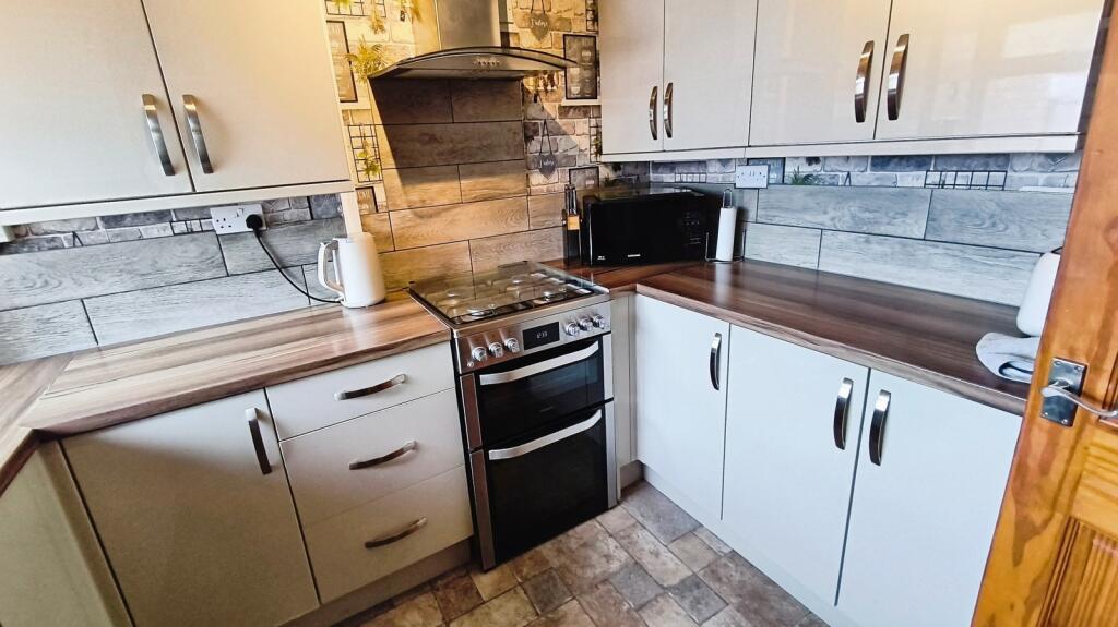 Fountain Close, Longbridge, Birmingham - View 5