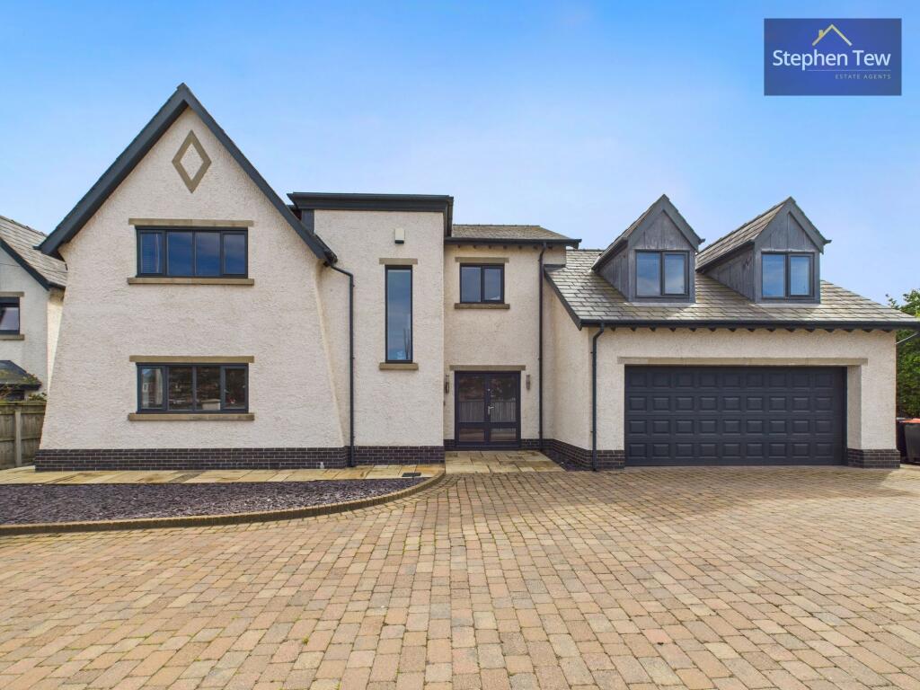 Main image of property: Garstang Road East, Poulton-Le-Fylde, FY6