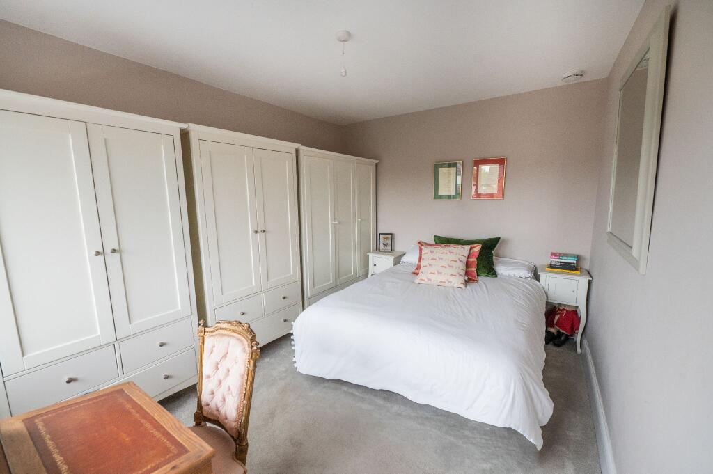 Additional image 14 of Bradmore Way, Brookmans Park, AL9