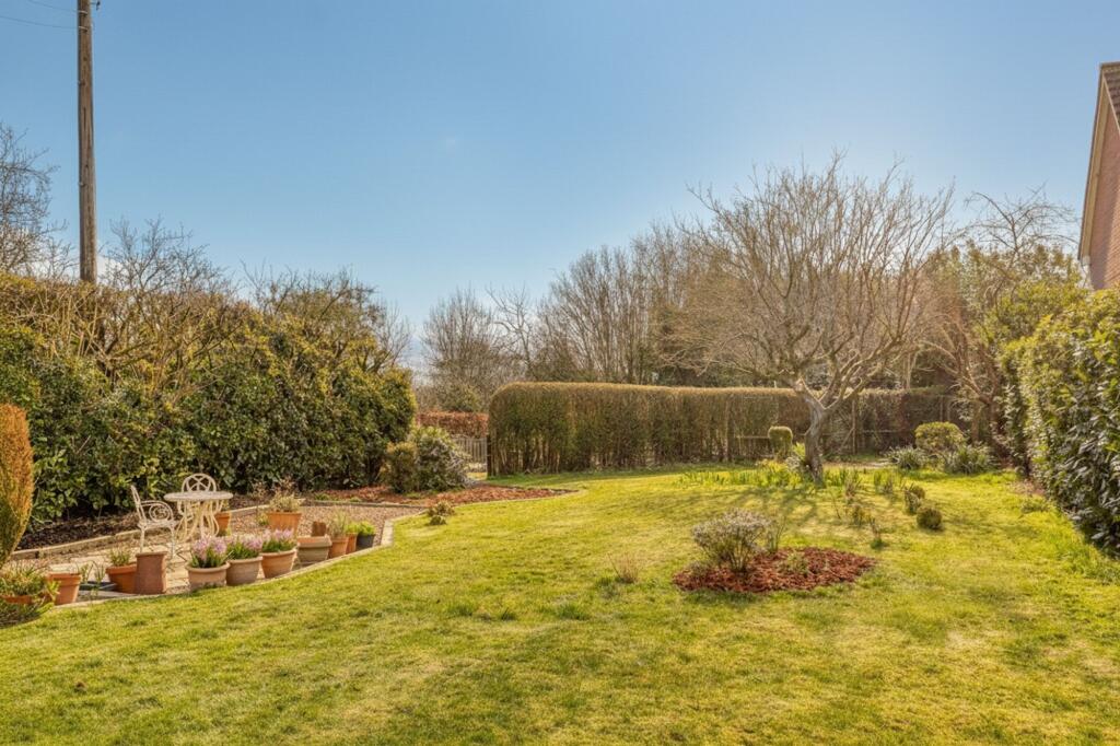 Additional image 16 of Station Road, Wythall, B47