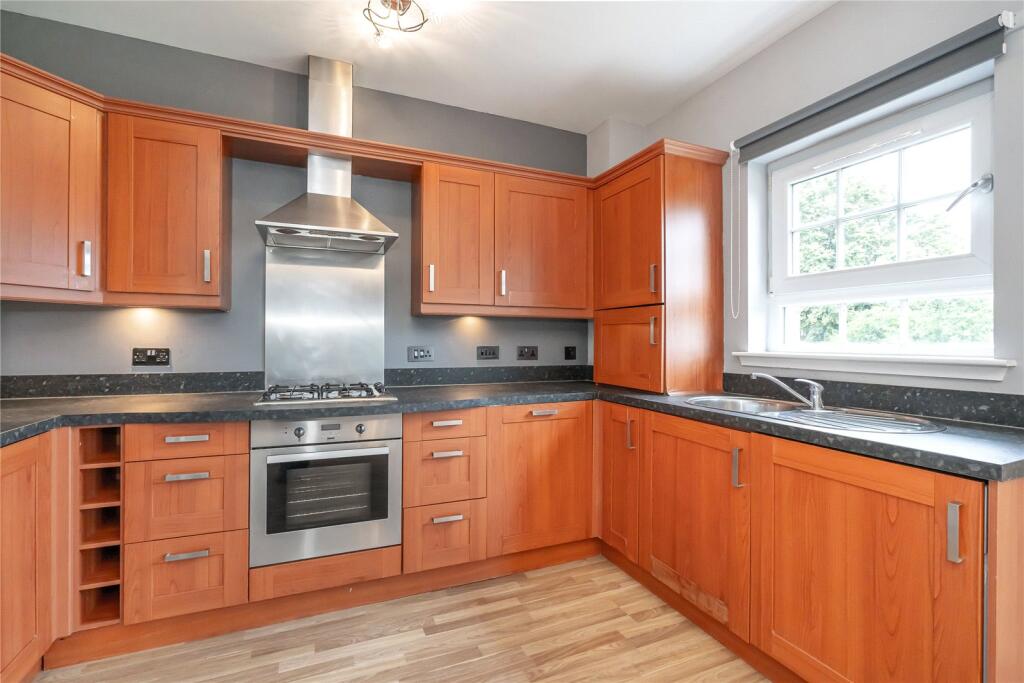 Apartment in Glasgow, Leverndale, Crookston Road - More