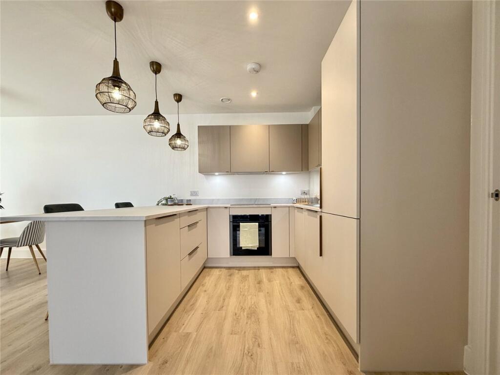 Apartment in Bournemouth - View 4