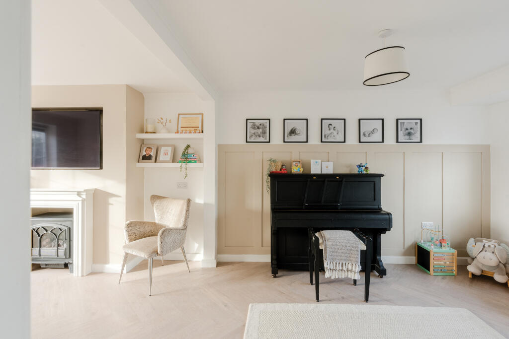 Main image of property: Maytree Avenue, Headley Park, Bristol