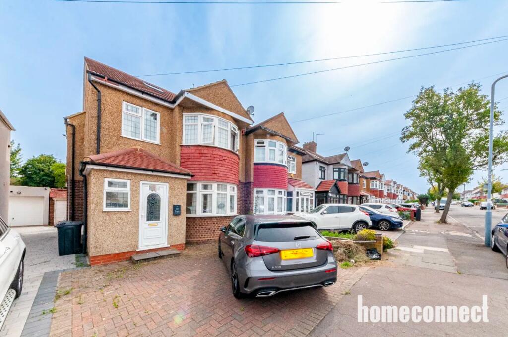 Main image of property: Torquay Gardens, Ilford, IG4