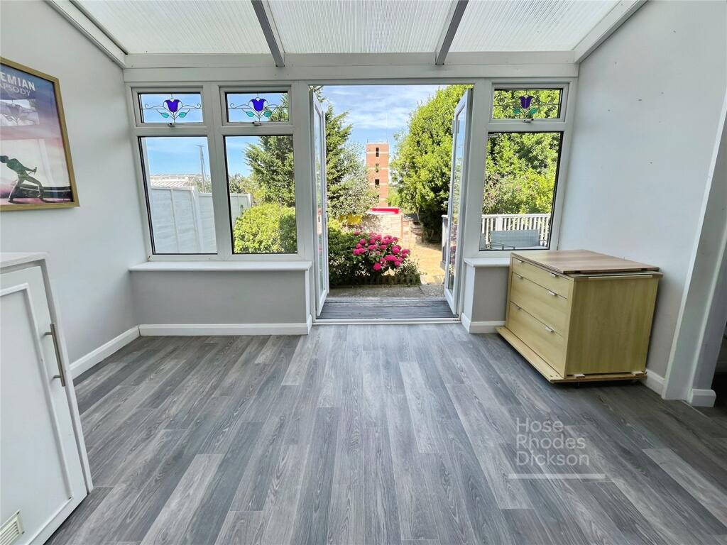 House in Ryde, Oakfield - View 5