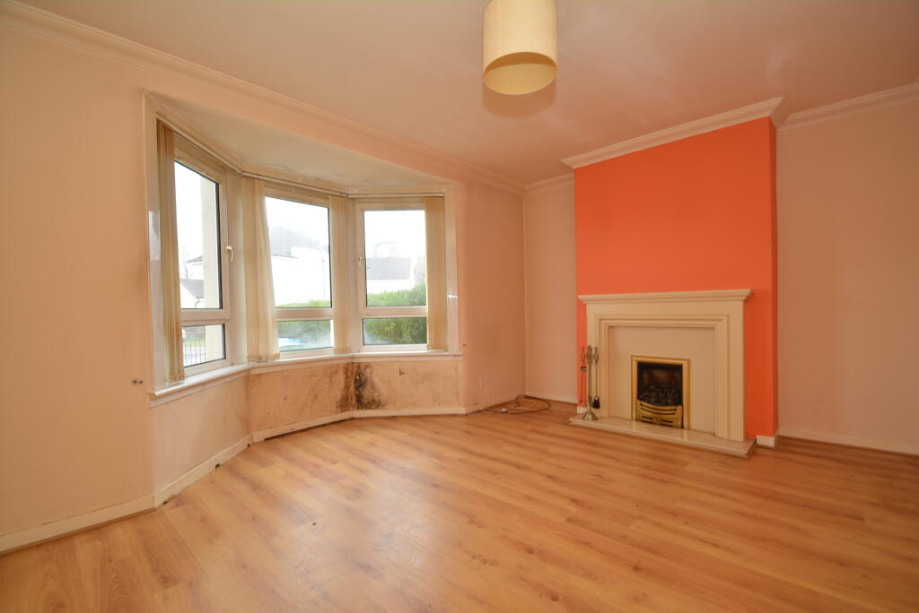 House in Glasgow, Scotstounhill, Scotstoun - View 2