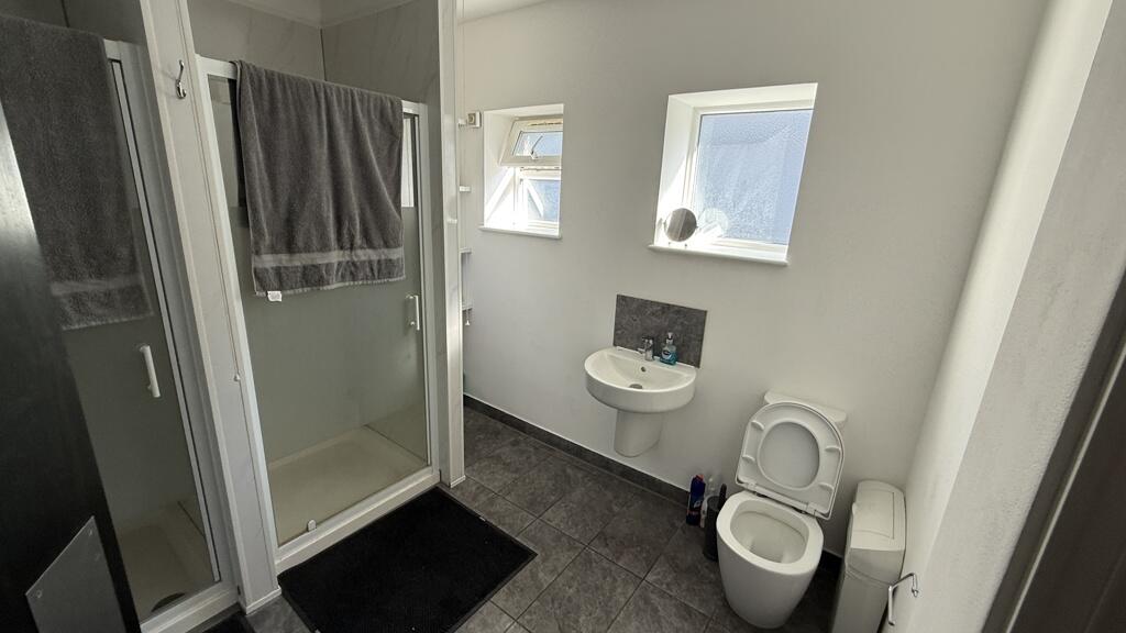 Additional image 10 of Yard, Moor Mill Lane, Colney Street, Radlett, Hertfordshire, AL2 3UA