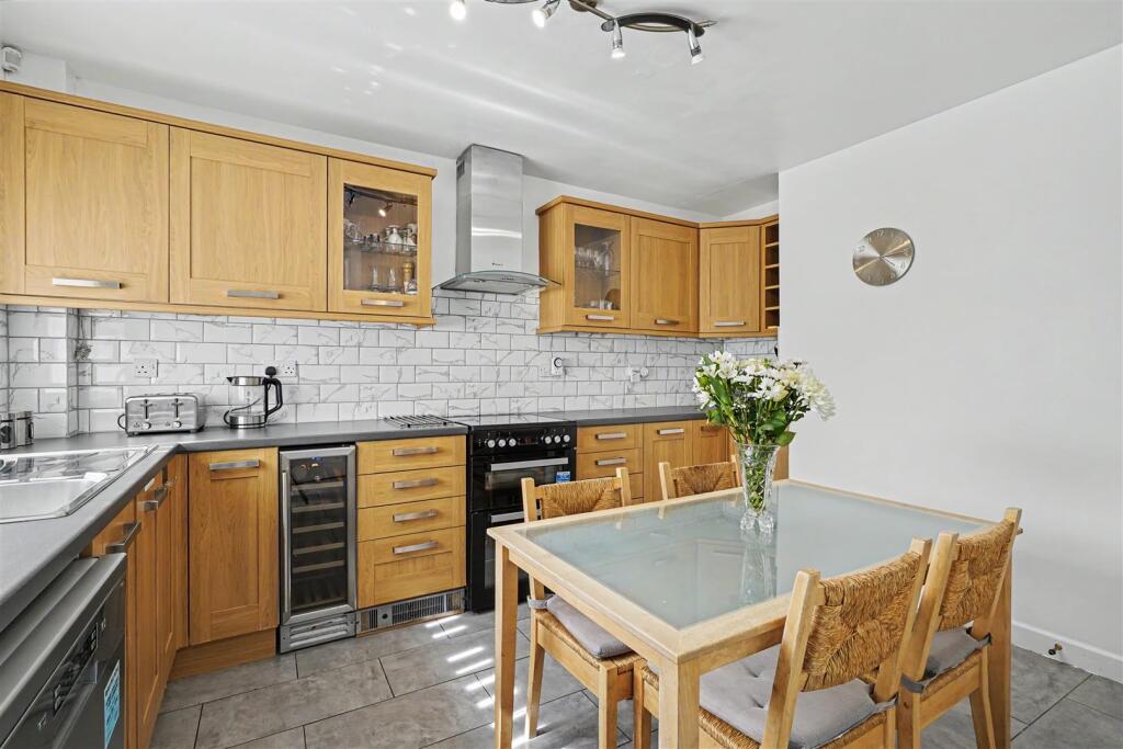 House in Nottingham, Sandiacre - View 3