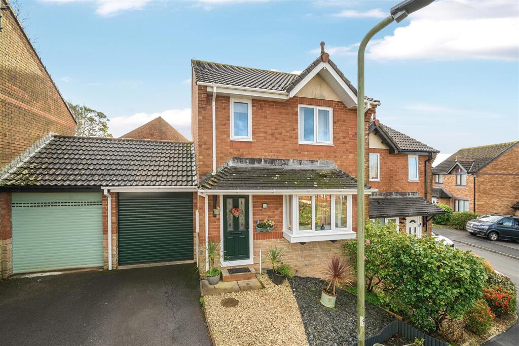 Main image of property: Pinehurst Way, Woodlands, Ivybridge