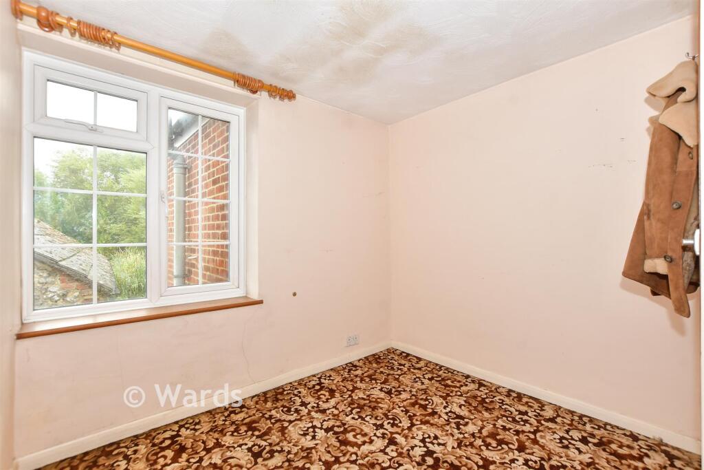 House in Canterbury - More