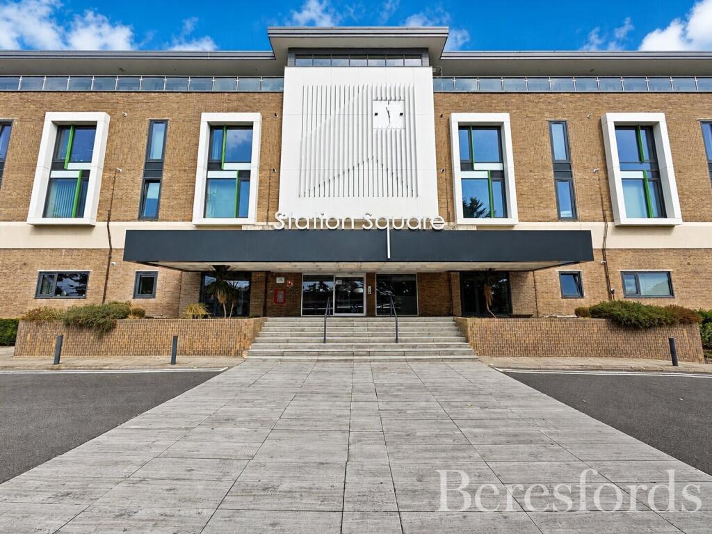 Main image of property: Bergholt Road, Colchester, CO4