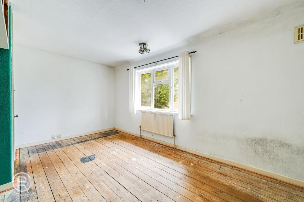 House in London - View 5