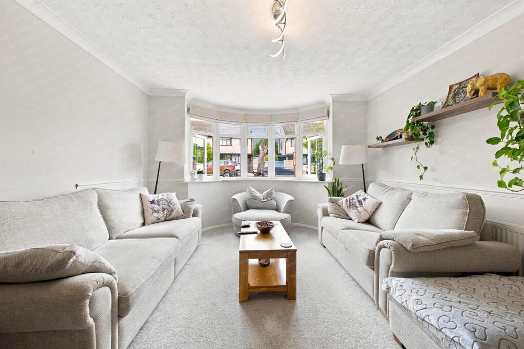 House in Northampton, Lodge Farm - View 4