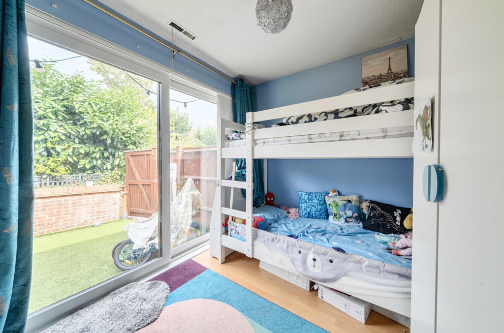 House in Datchet, Windsor and Maidenhead - View 4