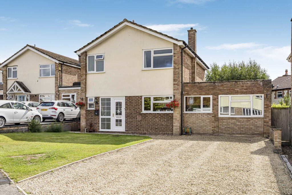 Main image of property: Lower Farm Close, Shabbington, HP18