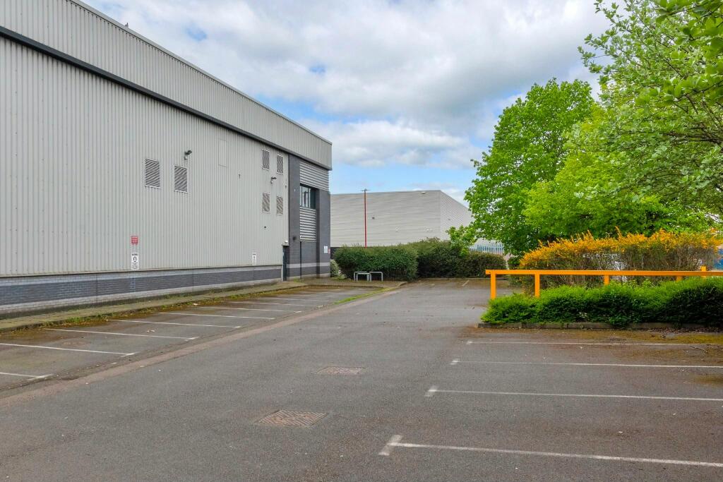 Unit 1 Car Park.jpg