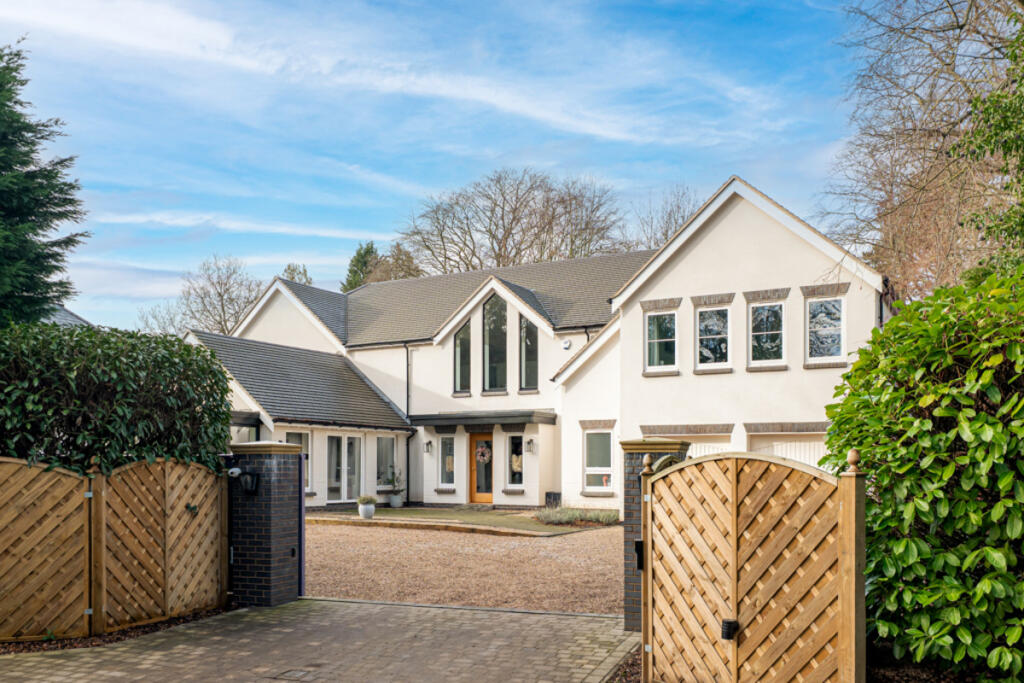 Main image of property: Buddon Lane, Quorn, LE12