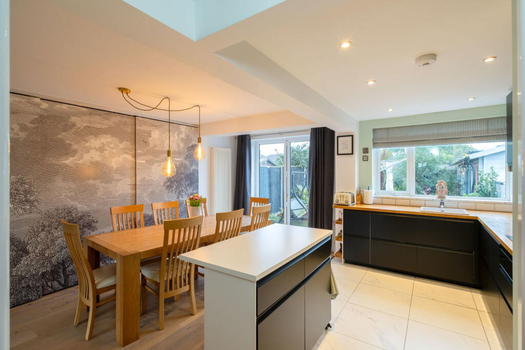 Avon Vale Road, Loughborough photo 3