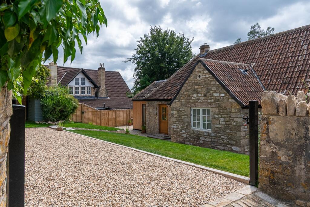 Additional image 2 of Innox Lane, Upper Swainswick, Bath, BA1