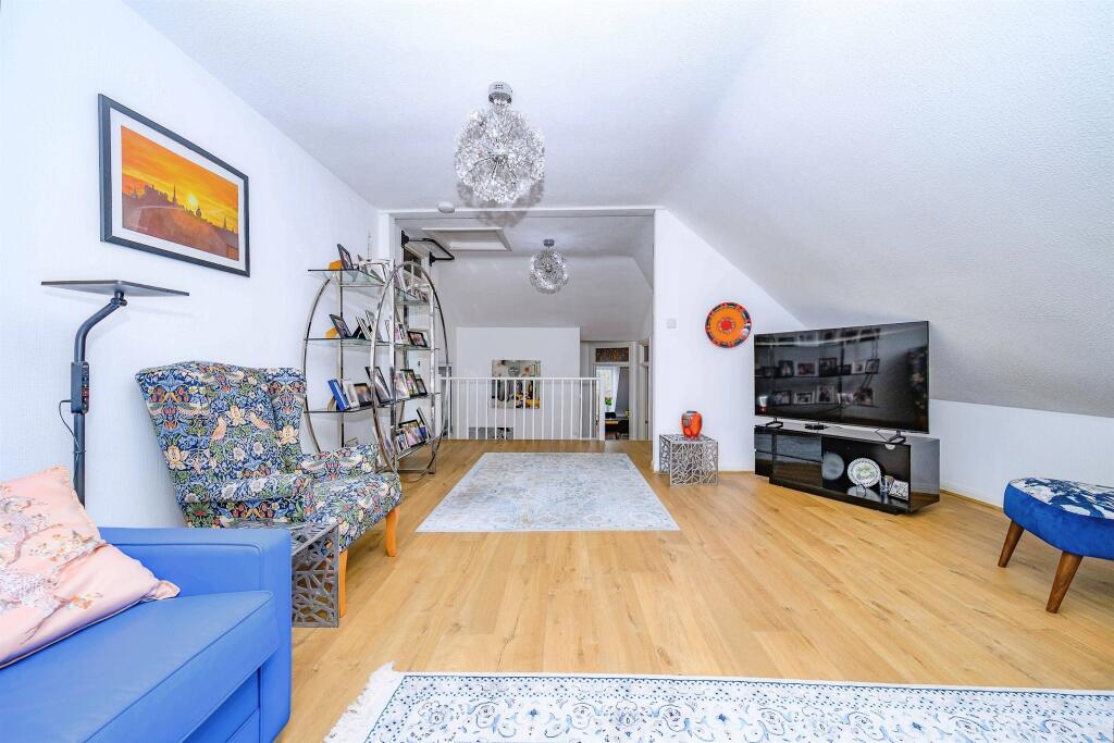 Additional image 7 of The Hill, Wheathampstead, ST. ALBANS