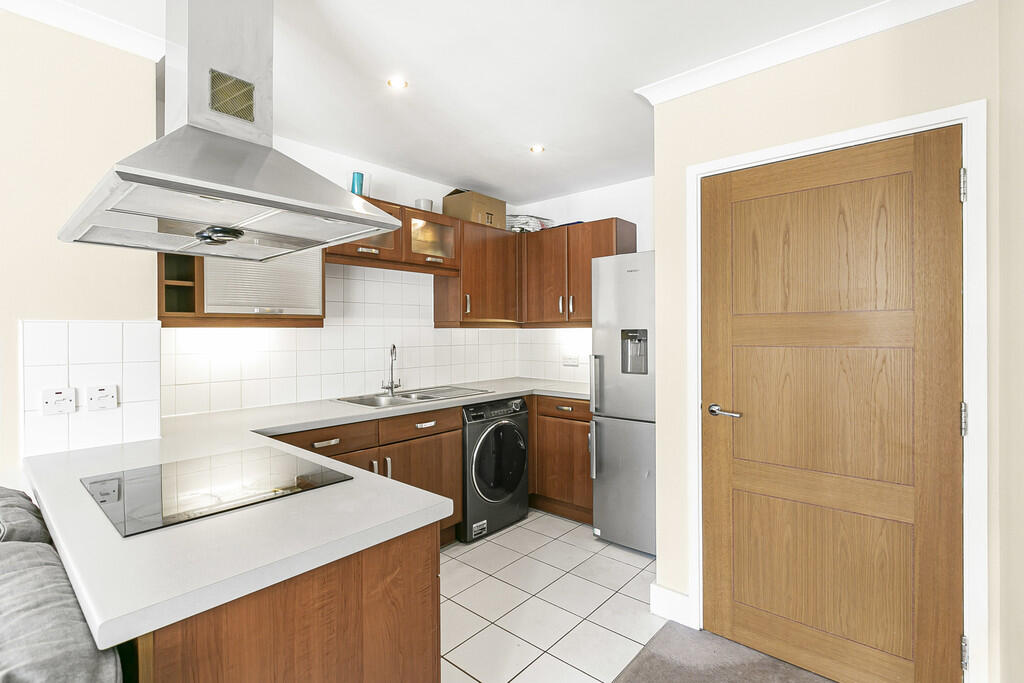 Apartment in London - View 2