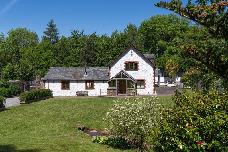 Main image of property: White Horse Farm Old Monmouth Road, Abergavenny