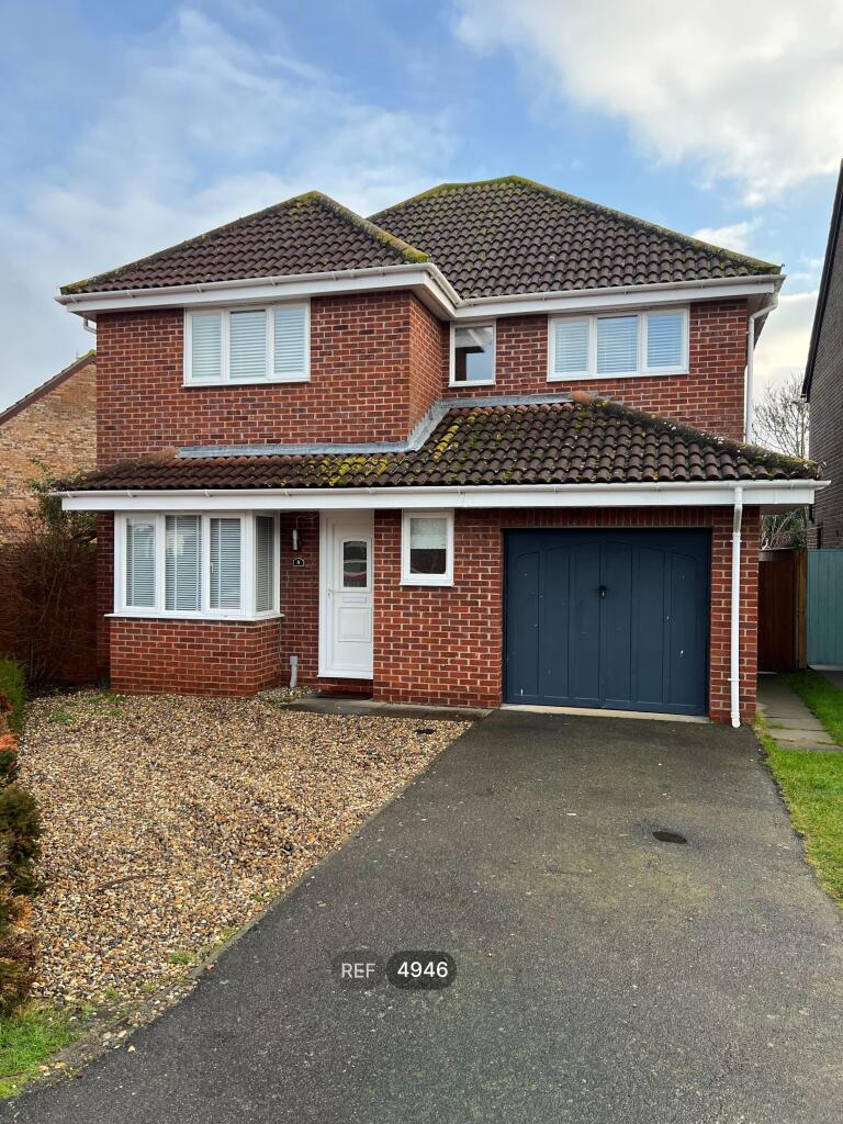 Main image of property: Butler Smith Gardens, Ipswich, IP5 2FN