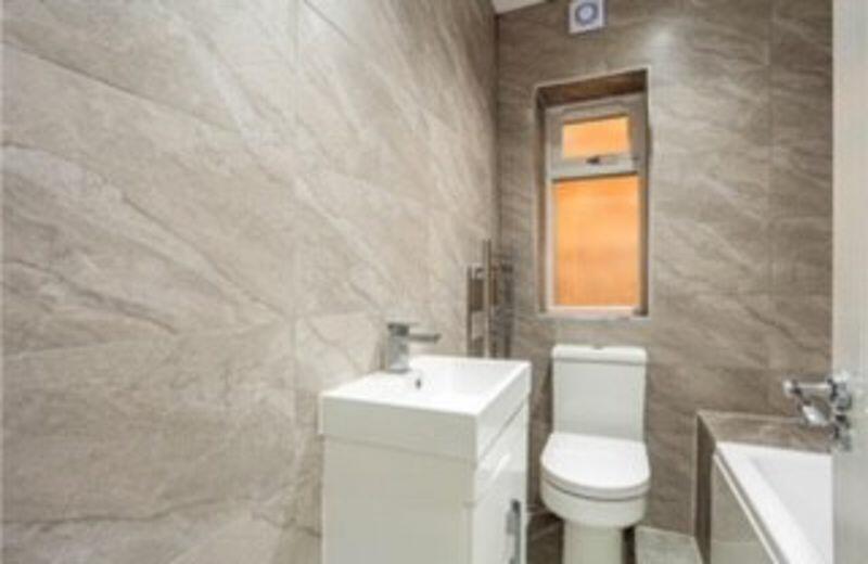 Wingate Road, Luton - View 5