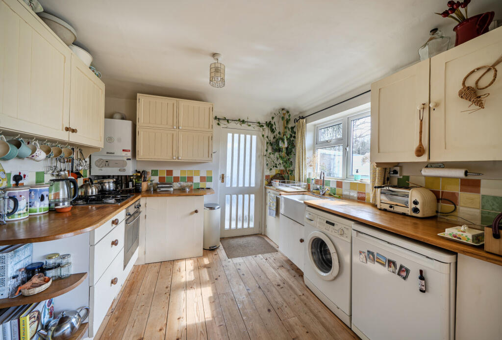 Stringers Close, STROUD, Gloucestershire, GL5 - View 6