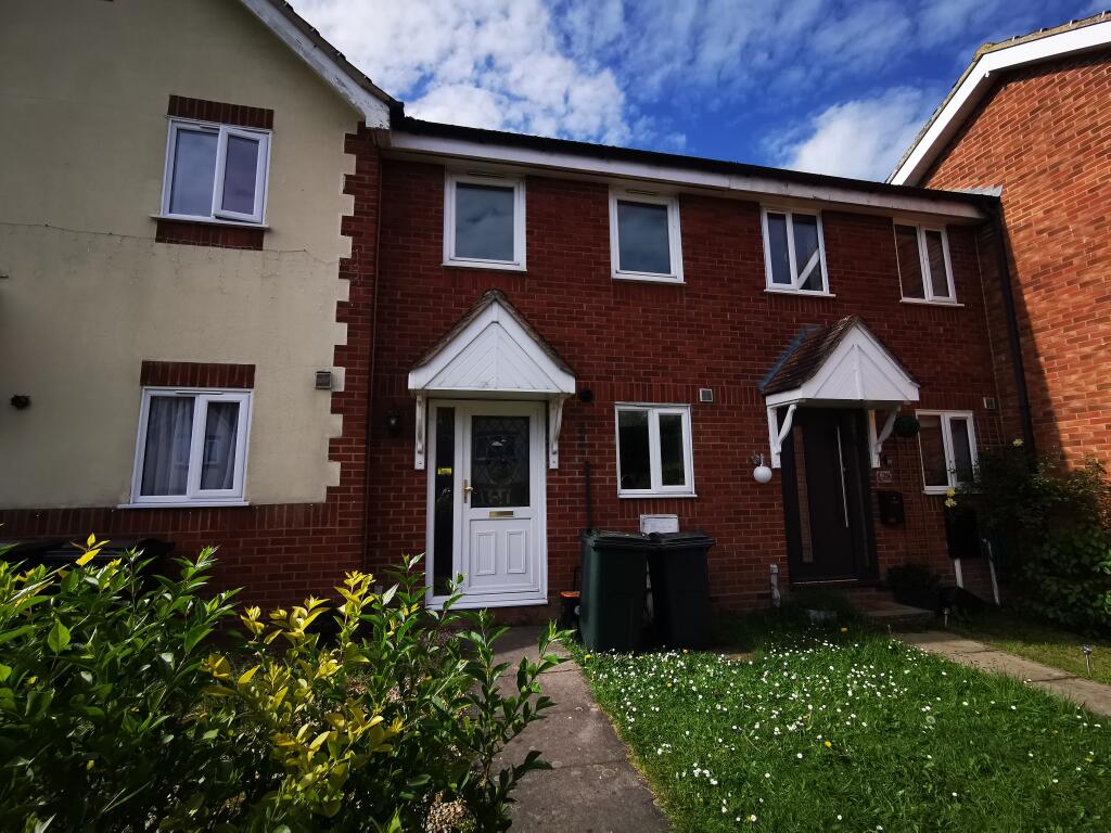 Main image of property: Park Wood Close Kingsnorth