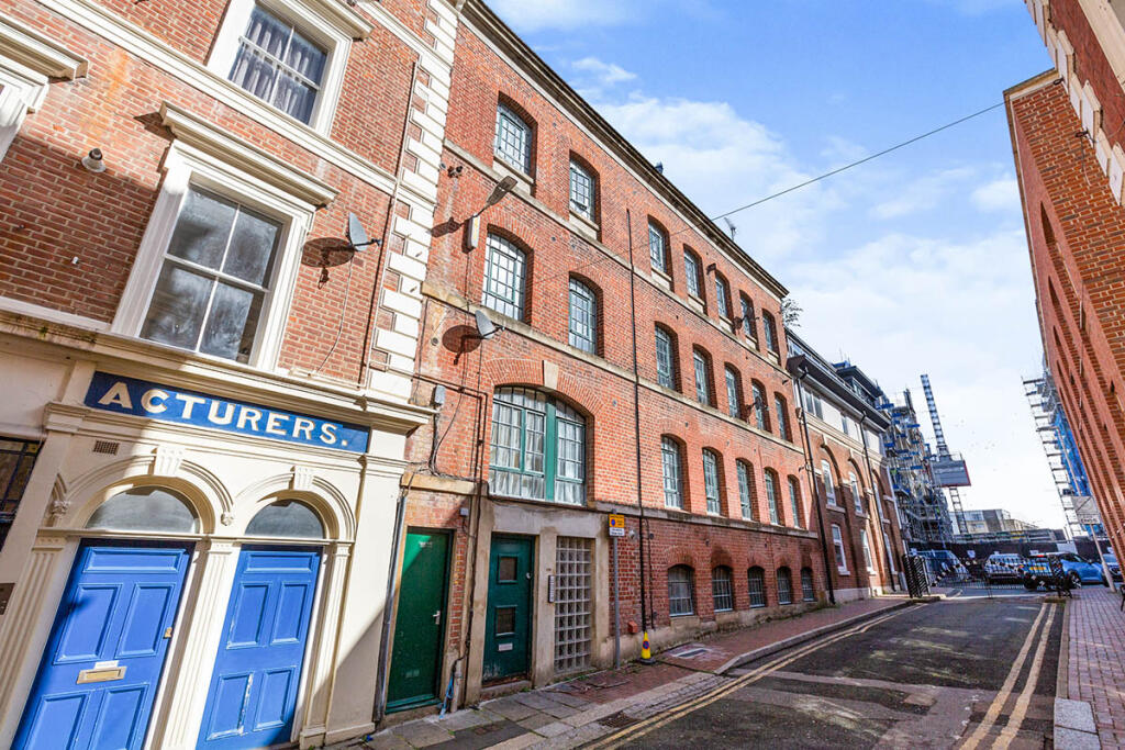 Main image of property: Bank Street, Gravesend, Kent, DA12