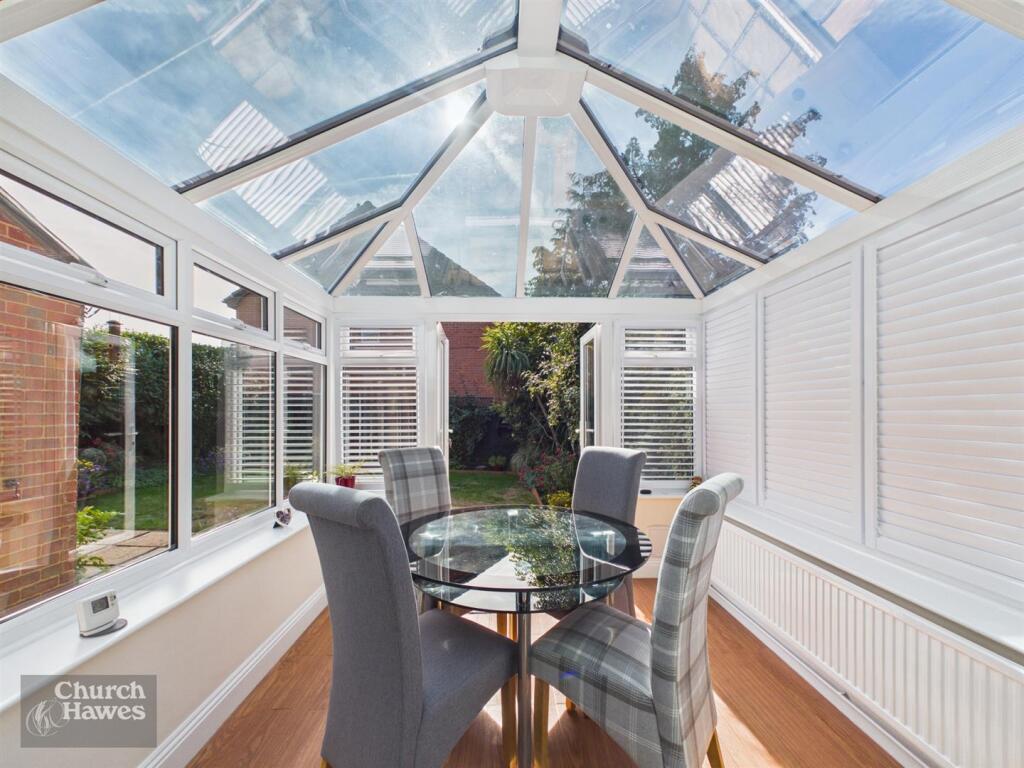 Culver Rise, South Woodham Ferrers photo 3