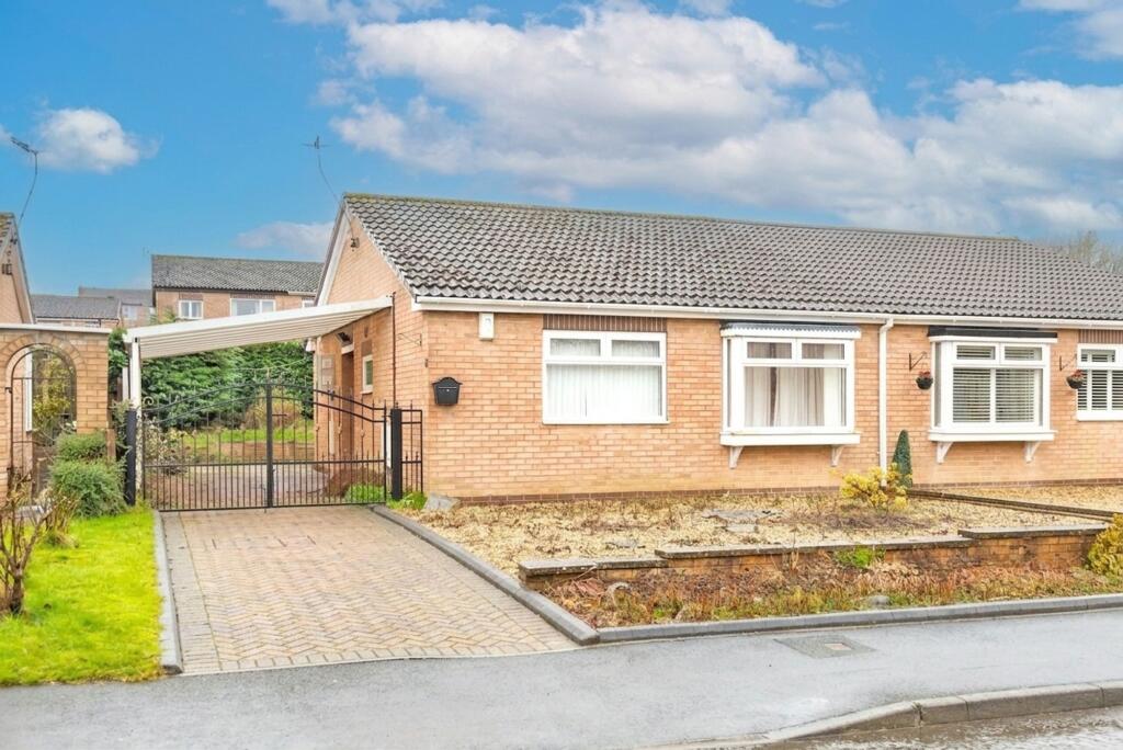 Main image of property: Etwall Close, Chesterfield, S40