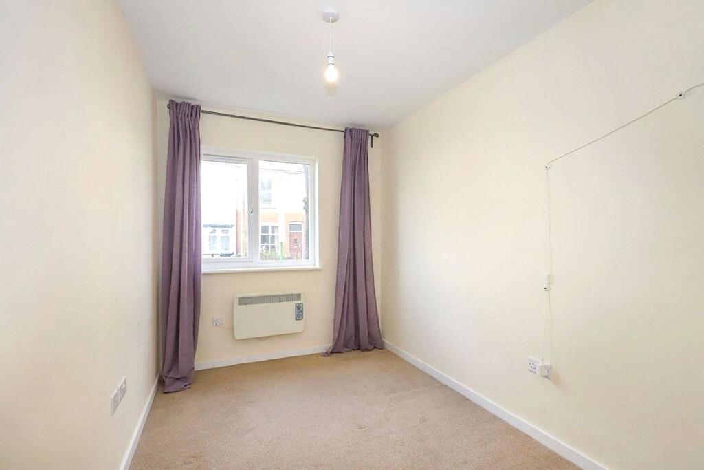 Apartment in Wolverhampton - More