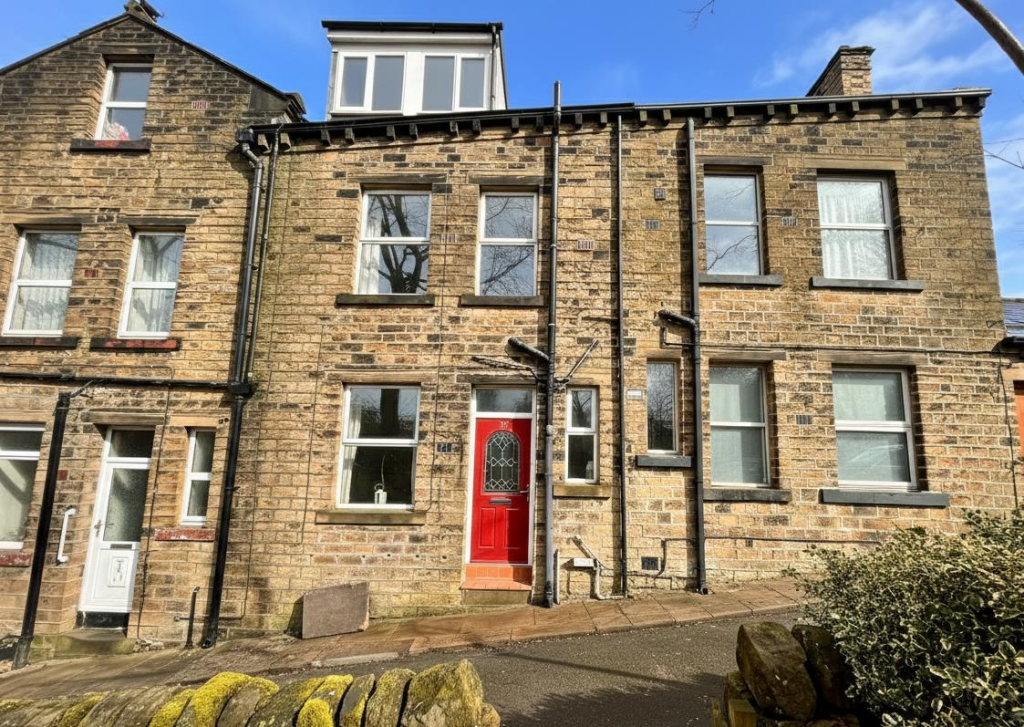 Main image of property: East Street, Triangle