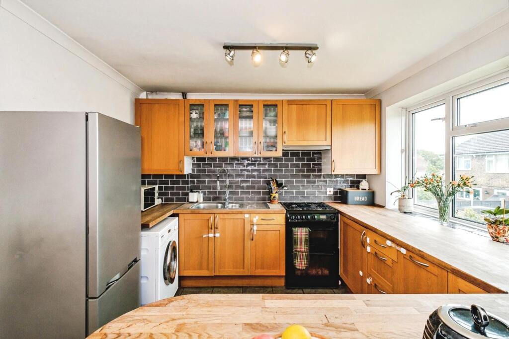 Ophir Road, WORTHING, West Sussex, BN11 - View 5