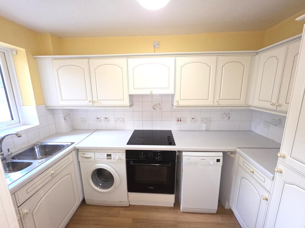 Apartment in Cardiff - View 5