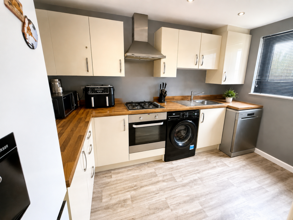 House in Sefton, Liverpool City Region - View 2