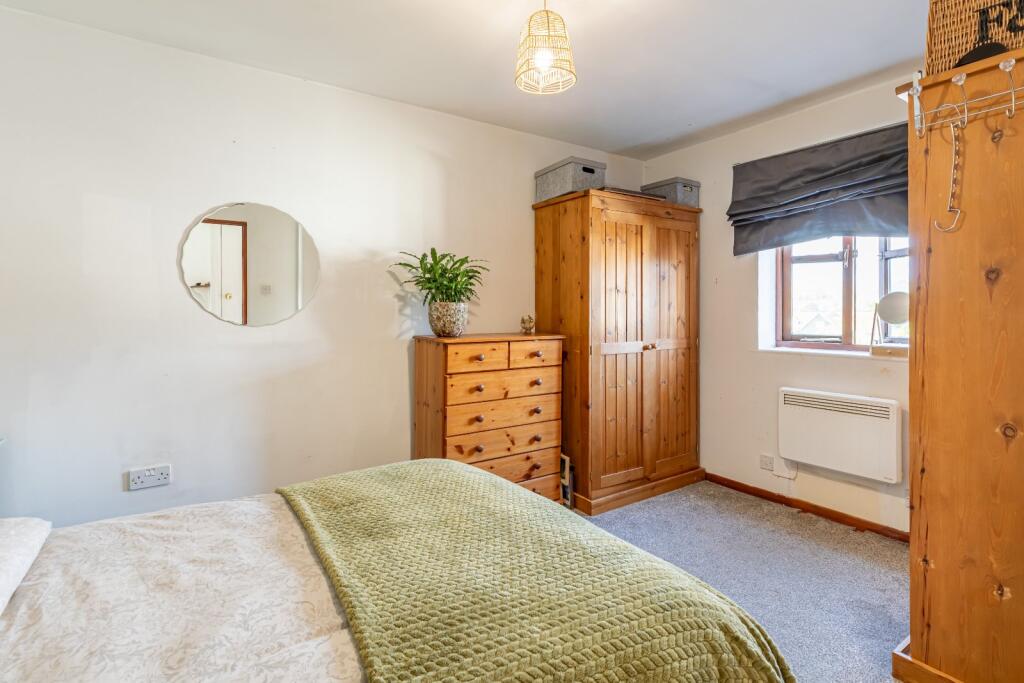 House in Ogbourne St George, Wiltshire - More