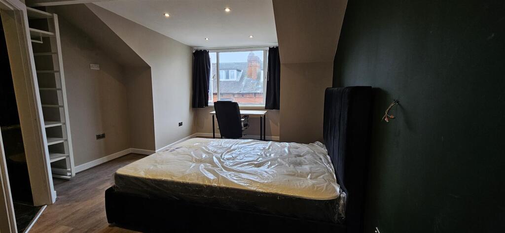 House in Leeds - View 3