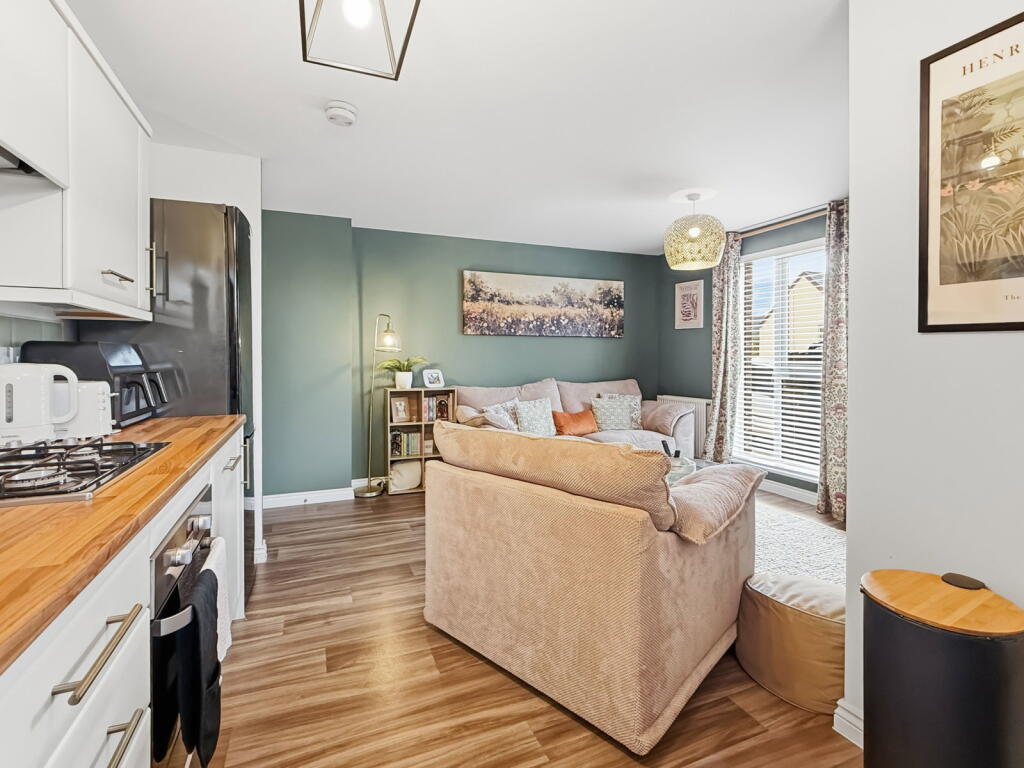 Apartment in Telford, Ketley - More